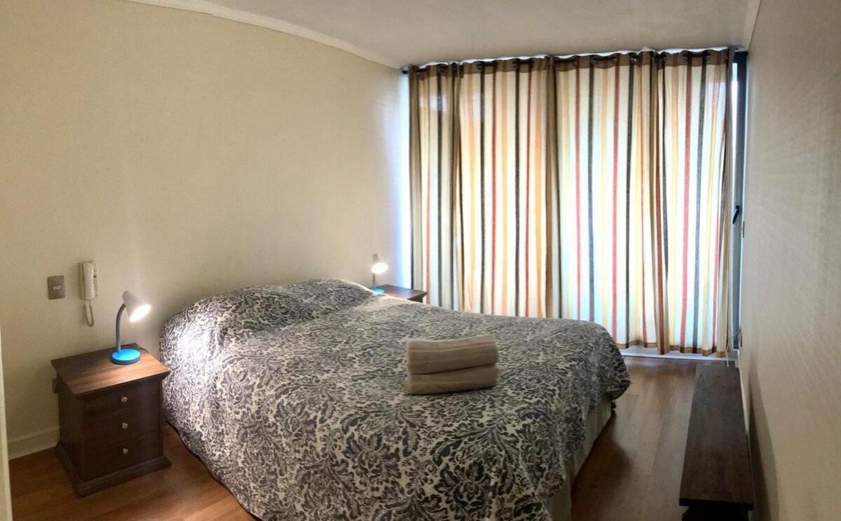 Mirando A Parque Arauco Apartment Santiago Exterior photo